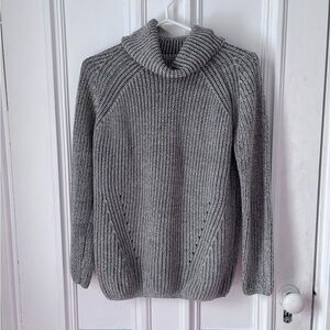 Women’s Eddie Bauer Grey Rib Knit Turtleneck Long Sleeve Sweater Medium